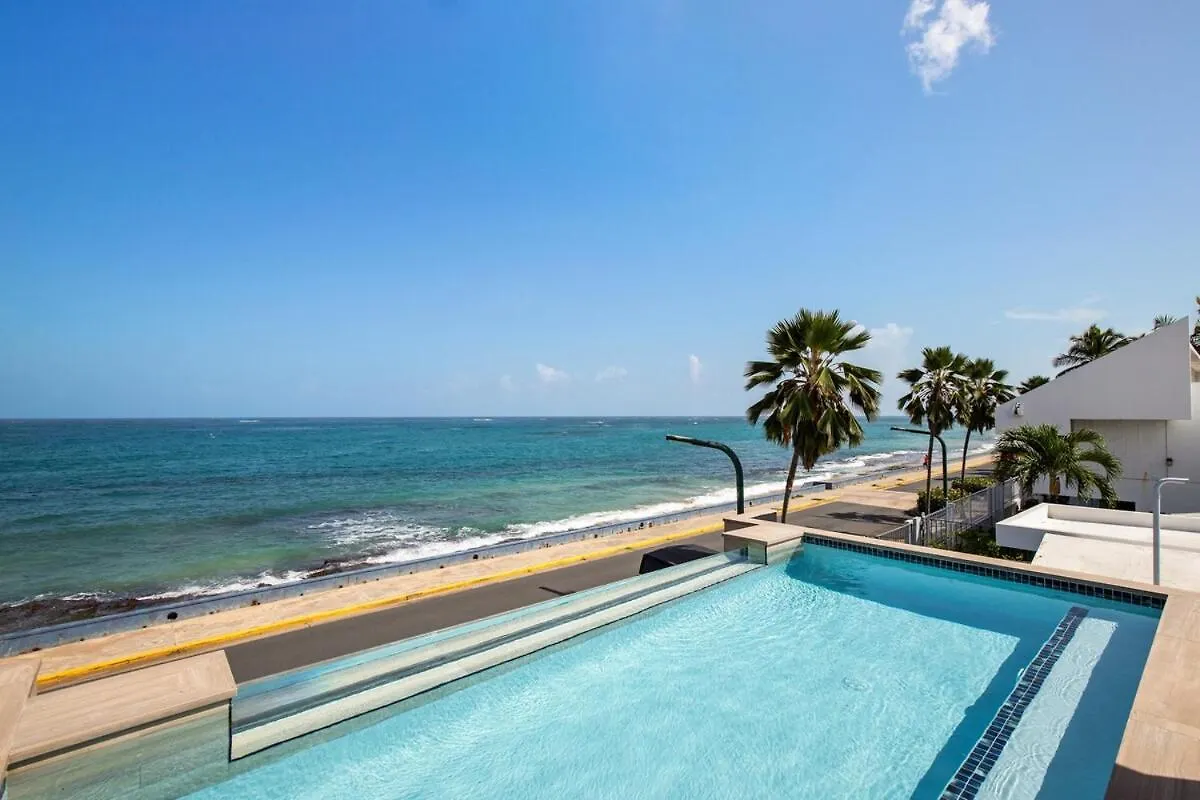 Feriehus Casa Lux Oceanfront Villa Pool and Car Add Ons San Juan