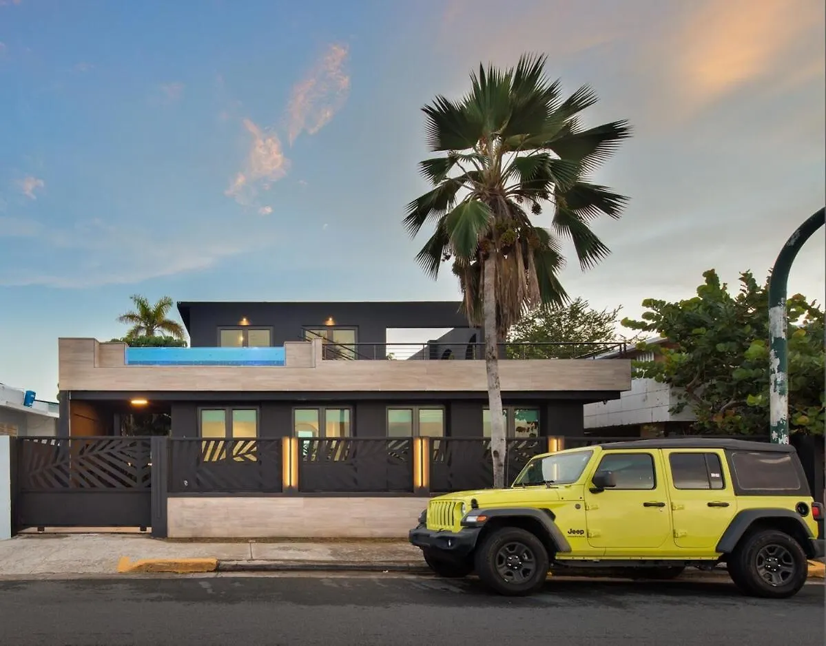 Feriehus Casa Lux Oceanfront Villa Pool and Car Add Ons San Juan