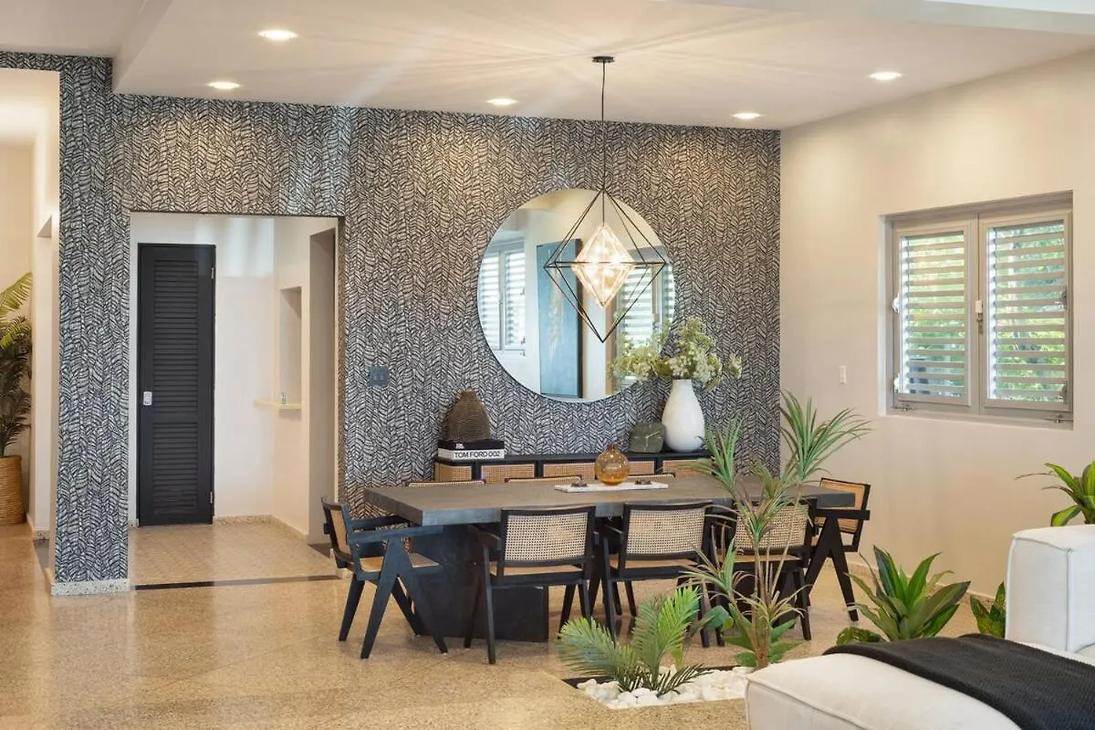 Feriehus Casa Lux Oceanfront Villa Pool and Car Add Ons San Juan Puerto Rico